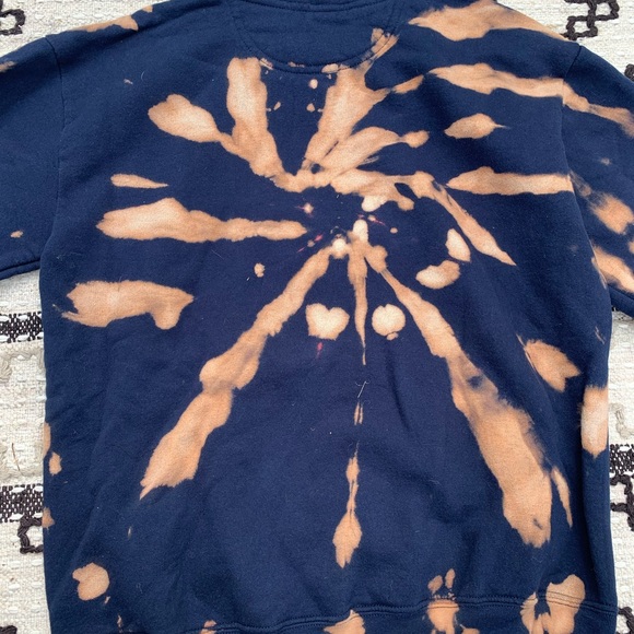 NWT Navy Blue tie dye hooded l/s sweatshirt - Picture 5 of 16